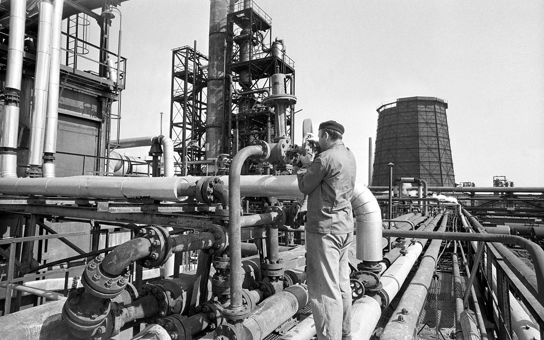 Зарубежные нефть. Нефтедобыча 1970. Дружба (нефтепровод). Русские и советские нефтяные компании. Нефтяная компания Сорокин.