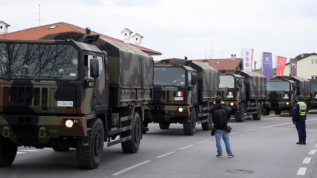 Наши военные в италии