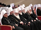 РПЦ не станет менять текст молитвы "Отче наш" вслед за Ватиканом