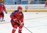Путин намерен сделать хоккей спортом номер один в России