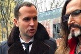 Джигурда и адвокат Сергей Жорин прокомментировали слухи о своей драке у суда