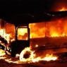 Очевидцы показали видео с загоревшимся пассажирским автобусом в Уфе
