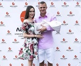 Тарасов и Костенко отмечают первый день рождения дочки