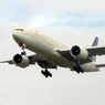 Самолет с останками пассажиров «Боинга» вылетел в Нидерланды