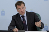 Медведев обсудит развитие ДФО и восстановление после паводка