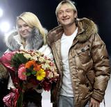 Рудковская и Плющенко представили на Неделе моды новую коллекцию