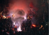 Фанаты ЦСКА пытались поджечь спартаковские баннеры перед открытием стадиона