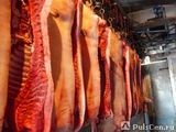 В Москве пятеро грабителей похитили из прицепа пять тонн свинины