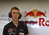 Даниил Квят завершил сезон "Формулы-1" сходом с гонки