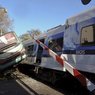 При столкновении поезда с автобусом на Украине погибли 12 человек