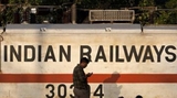 В Индии сошел с рельсов пассажирский поезд, погибли 12 человек