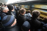 Москвичка упала под поезд метро, но осталась жива