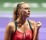 Шарапова снялась с итогового турнира WTA