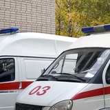 Пассажирский поезд сбил двух человек в Москве