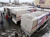 Грузовики десятого конвоя с помощью для Донбасса начали движение к границе