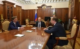 Политологи обсуждают увольнение экс-главы администрации Сергея Иванова