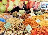 Голодные россияне экономят на овощах и фруктах
