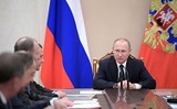 Путин на встрече с участниками приватизации "Роснефти": вы уже заработали