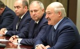 Лукашенко попросил Москву обеспечить Белоруссии равные российским цены на газ и нефть