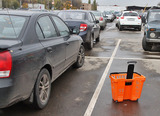 Необходимость расширения зоны платных парковок проверит московский омбудсмен