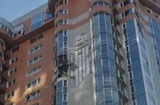 При атаке беспилотника получил повреждения жилой дом на проспекте Вернадского в Москве
