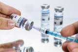 Испытания Оксфордской вакцины от коронавируса возобновлены