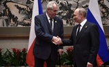 Президент Чехии указал на двойные стандарты ЕС в отношении Крыма