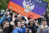 Власти Донецкой республики сообщают о возобновлении боев