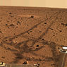 Известный уфолог увидел на снимках Марса монстра (ВИДЕО)