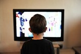 Медики опять напомнили о вреде длительного просмотра телевизора детьми