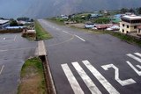 В небе над Непалом исчез самолет с пассажирами
