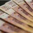 Социальная справедливость в России берет верх: богатые будут платить больше нищих на 2 процента