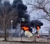 В Курской области после атаки БПЛА возник пожар на складе с топливом