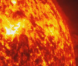 Вспышка, зафиксированная на Солнце, может вызвать магнитную бурю под Новый год