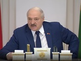 Александр Лукашенко заявил, что не намерен применять ядерное оружие пока враг не перейдет границы Союзного государства