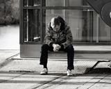 Росстат выявил связь между уровнем доходов и чувством одиночества