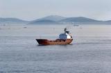 На месте кораблекрушения в Черном море найдены тела трех человек