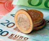 СМИ: Один из омских банков продает евро уже по 150 рублей