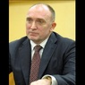 Бывшего губернатора Челябинской области объявили в розыск, но он уже далеко