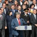 Порошенко настаивает на скорейшем изменении Конституции Украины