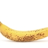 Брошенный банан не вывел из себя защитника "Барселоны" - он просто его съел