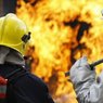 Два человека погибли при пожаре в жилом доме в Петербурге