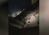 Семь человек погибли при сходе поезда с рельсов в Брянской области