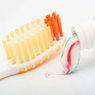 Выяснилось, что зубная паста медленно разрушает организм