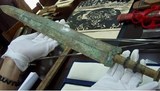Китайский мальчик нашел меч, изготовленный три тысячи лет назад