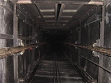 ГУ МЧС по Москве проверит сообщение о падении лифта в шахту