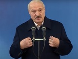 Лукашенко заявил "БелТА", что не верит в "контрнаступ" ВСУ и что это "безумство"