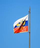 Путин подписал закон о гимне и флаге