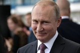 Путин присвоил генеральские звания нескольким десяткам сотрудников МВД и Росгвардии