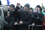 Митингующие захватили обладминистрации в Донецке и Луганске